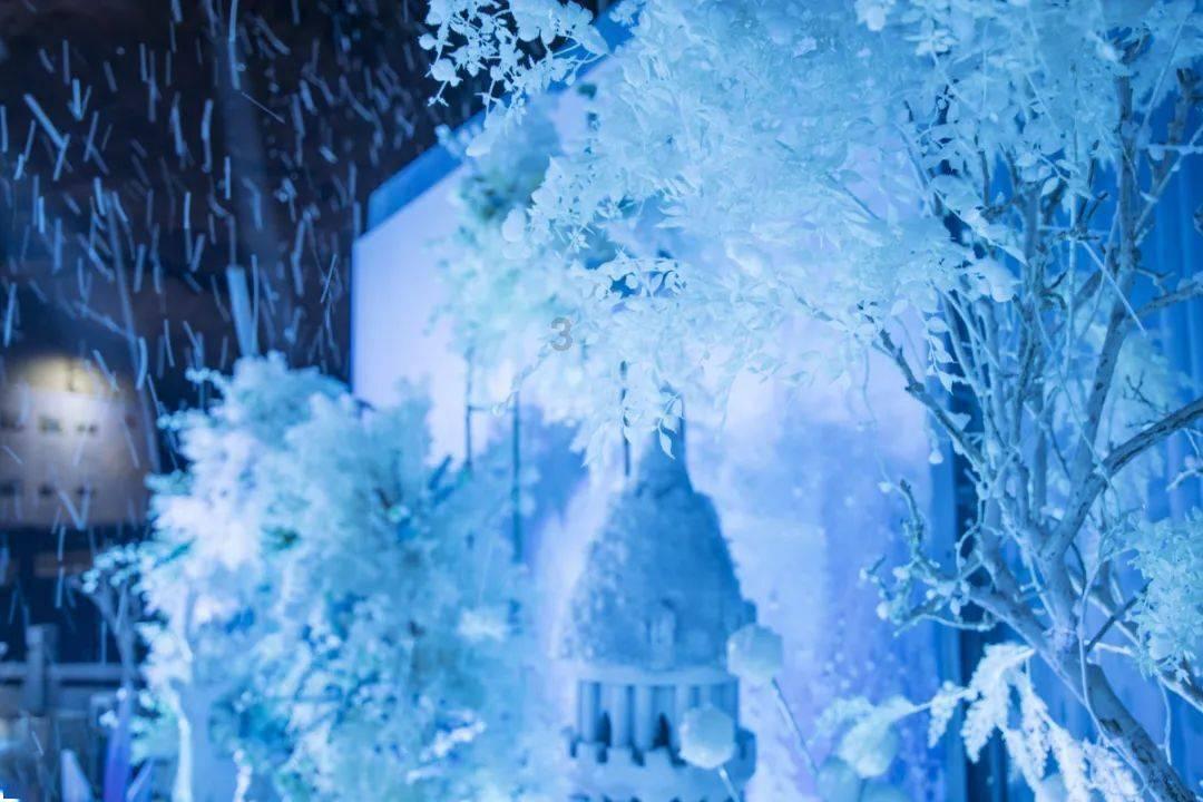 逃出安逸小乡村